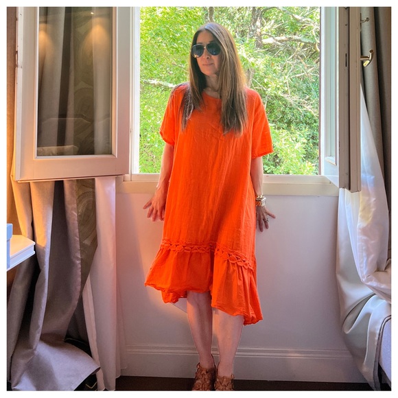 ShopEvelynne Dresses & Skirts - 04 MADE IN ITALY 🇮🇹 LINEN  DRESS WITH LACE DETAILS 

Posh live ITALY